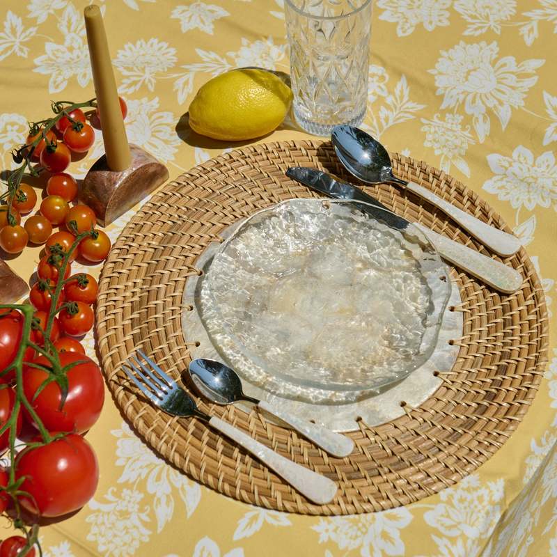 Kubo Mother Of Pearl Flatware Set of 4 Flatware Set