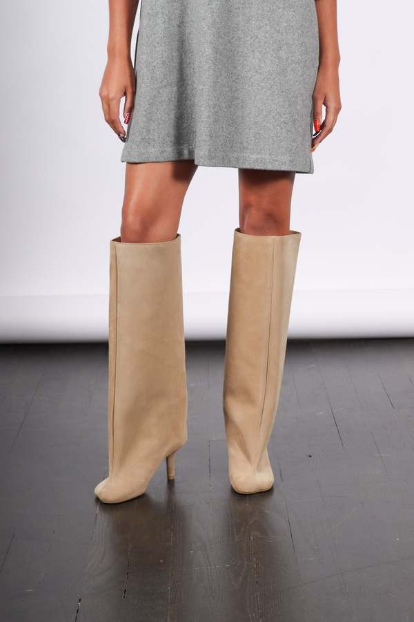 Maison Margiela Anatomic Slip-on Suede Boots - Incense Maison Margiela Anatomic Slip-on Suede Boots - Incense