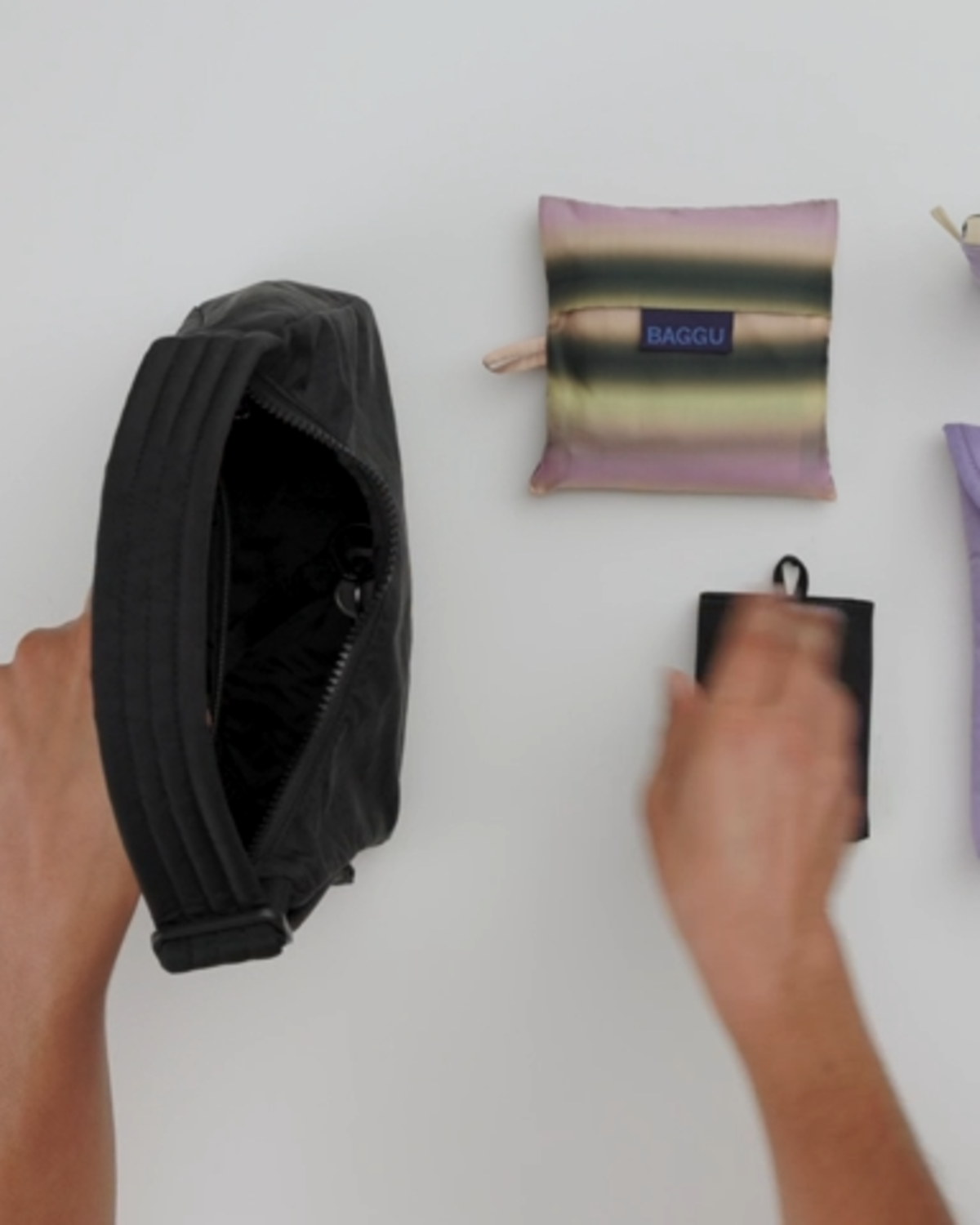 BAGGU Mini Nylon Shoulder Bag - Image 3 of 4