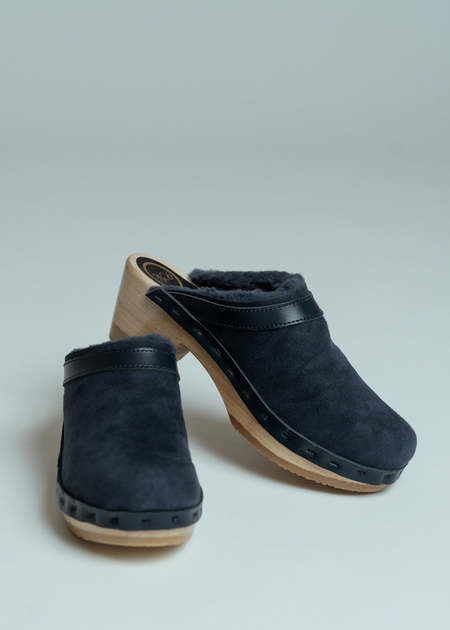 Eckhaus Latta Brown Zoe Clogs | Garmentory