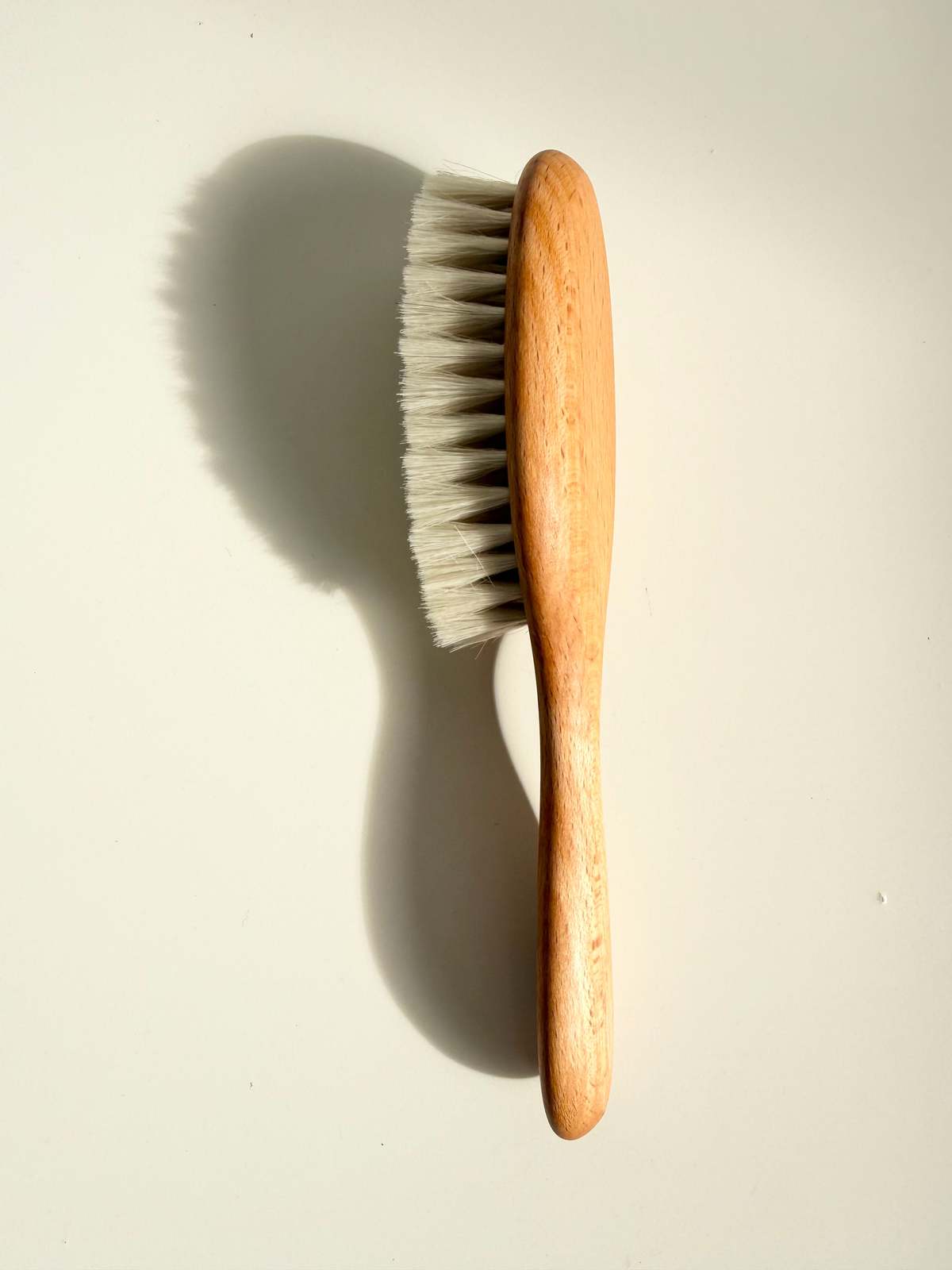 L'Artisan Brossier French Baby Brush - 100% Natural Ultra Soft Goat Hair - Image 2 of 3