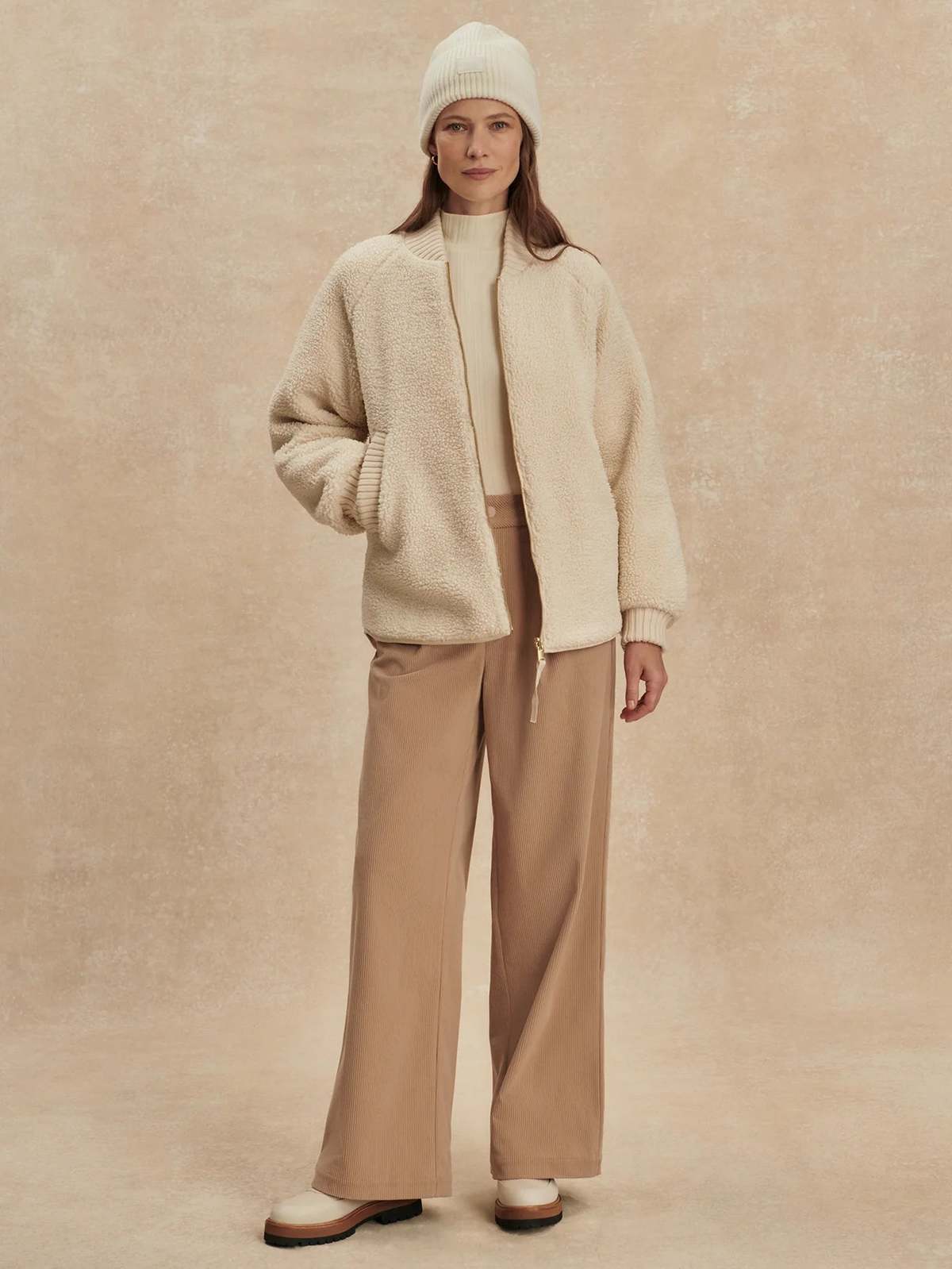 Varley Serina Reversible Quilt Jacket - Image 3 of 8