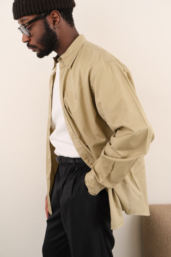 Hermine Vintage 90s Nautica Cotton Long Sleeve Button Up Shirt - Beige