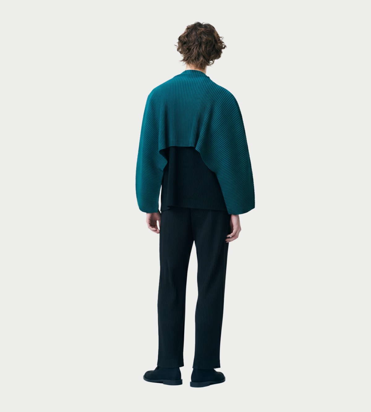 Issey Miyake Straight-Leg Pleated Trousers - Black - Image 6 of 6