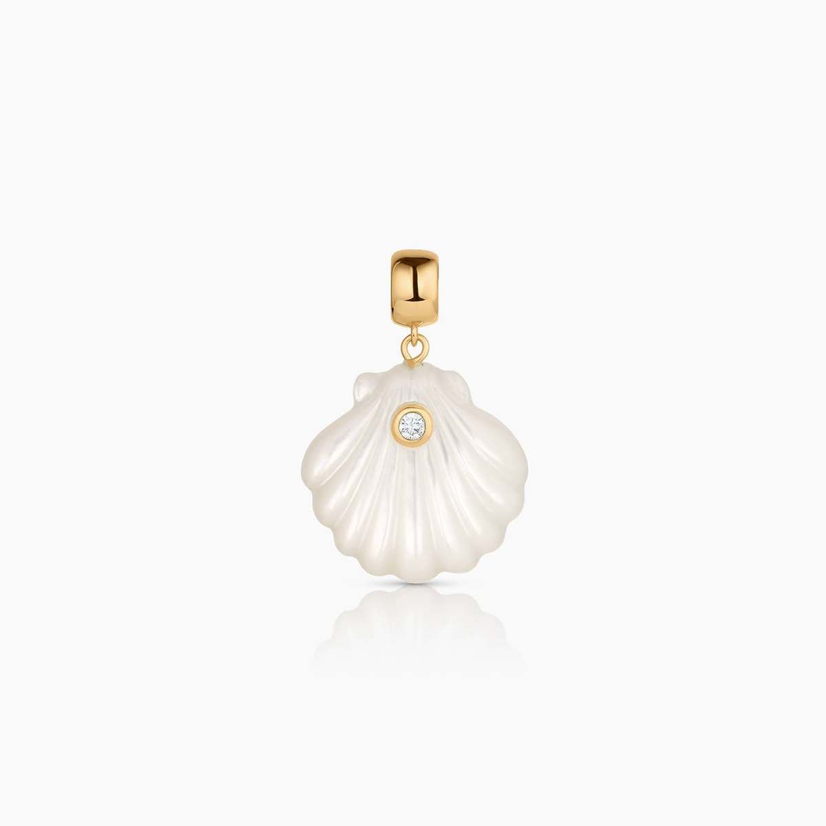 Thatch Coquille Mother Of Pearl Bail Charm - Image 3 of 4
