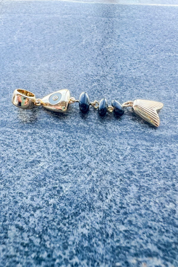 Thatch La Pez Onyx Charm