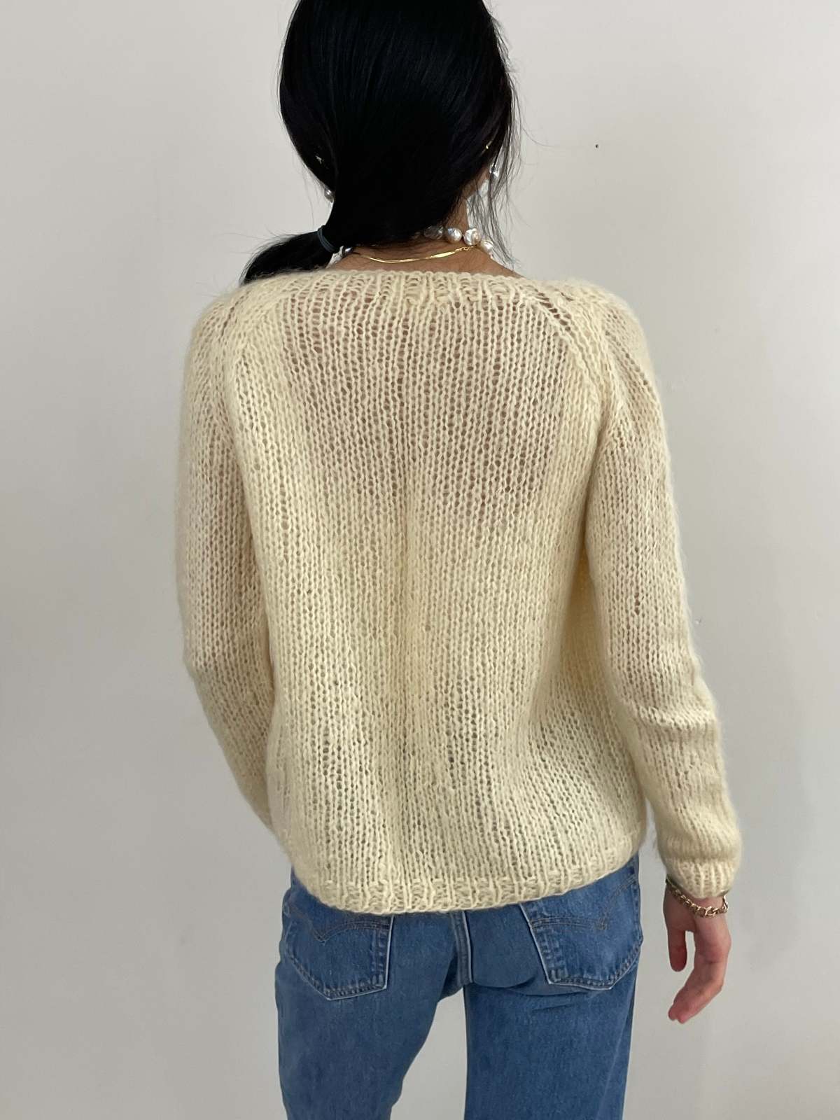 Vintage 60s Hand Knit Italian Fuzzy Wool Mohair Cardigan - Image 4 of 8