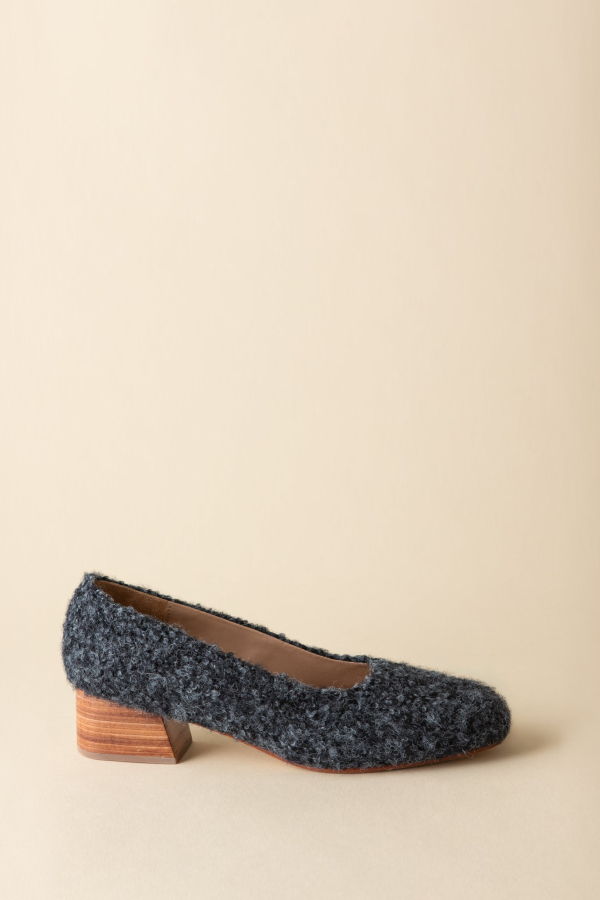 Huma Blanco Luisa Low Heel Charcoal Alpaca Heels
