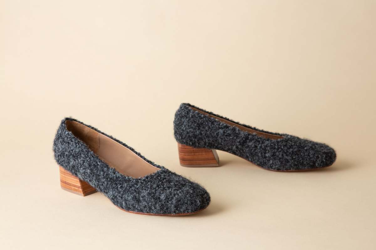 Huma Blanco Luisa Low Heel Charcoal Alpaca Heels - Image 5 of 7