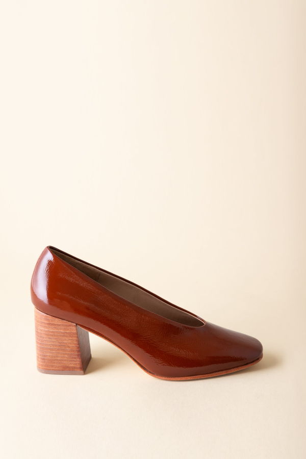 Huma Blanco Salvador Block Heel Crinkle Patent Heels