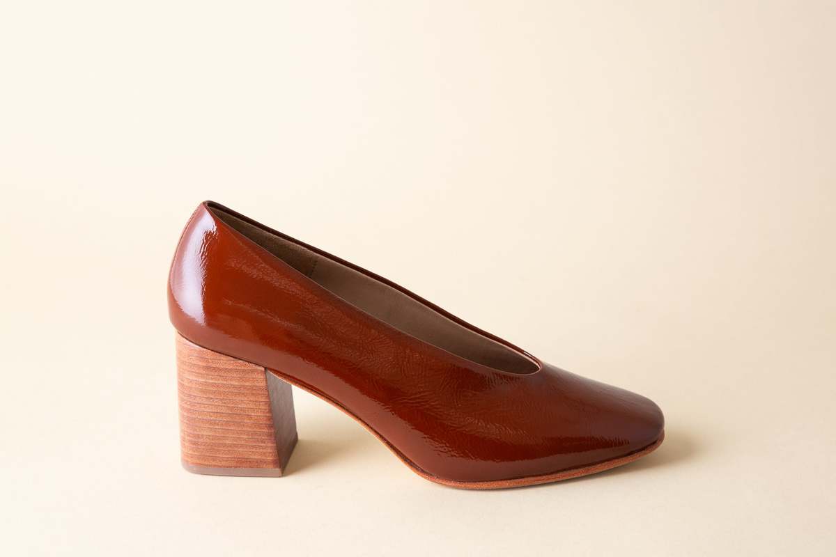 Huma Blanco Salvador Block Heel Crinkle Patent Heels - Image 1 of 5