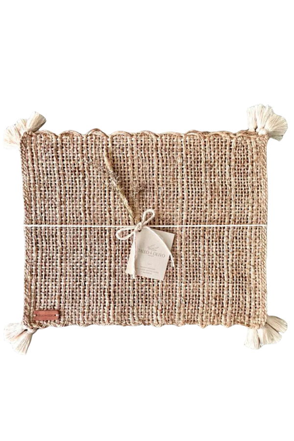 Tallo de Olivo Rectangular Placemat with Tassels - Set of 4