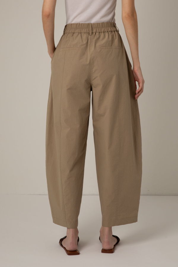 Capsule Wardrobe Vivere Thea Barrel Leg Trousers - Sand