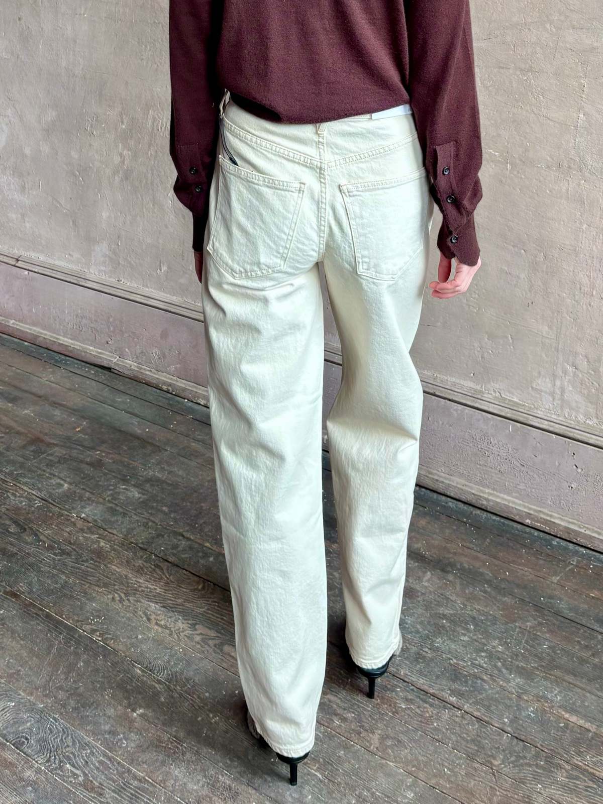 Veronica Beard Harley Arc Leg Jeans - Image 2 of 3