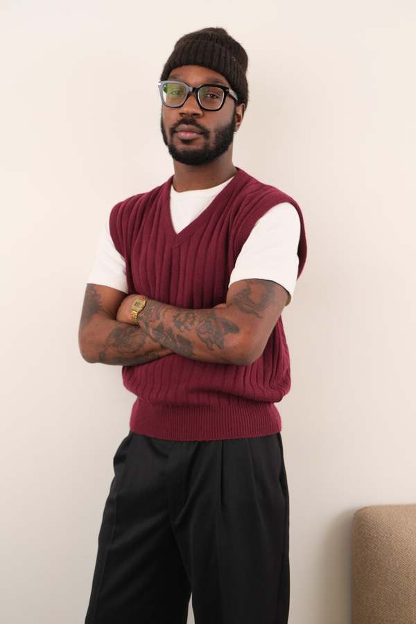 Hermine Vintage 90s Claret Cotton Blend Ribbed Sleeveless Sweater Vest - Burgundy