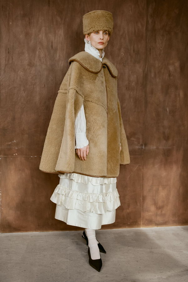 CAWLEY STUDIO Etta Cape