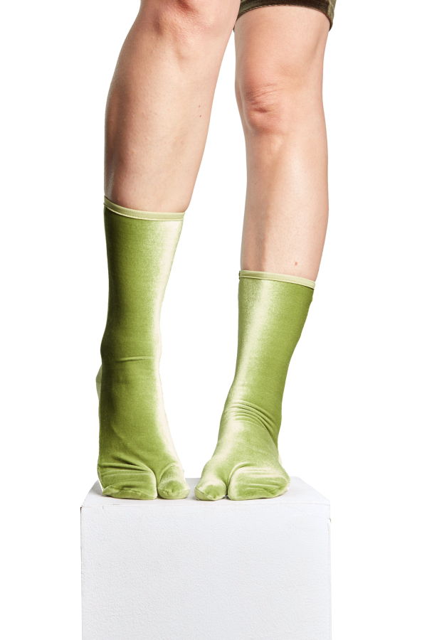 Simone Wild Velvet Toe Socks - Apple Green