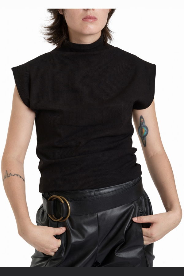 Meg Sleeveless Skinny Top - Black