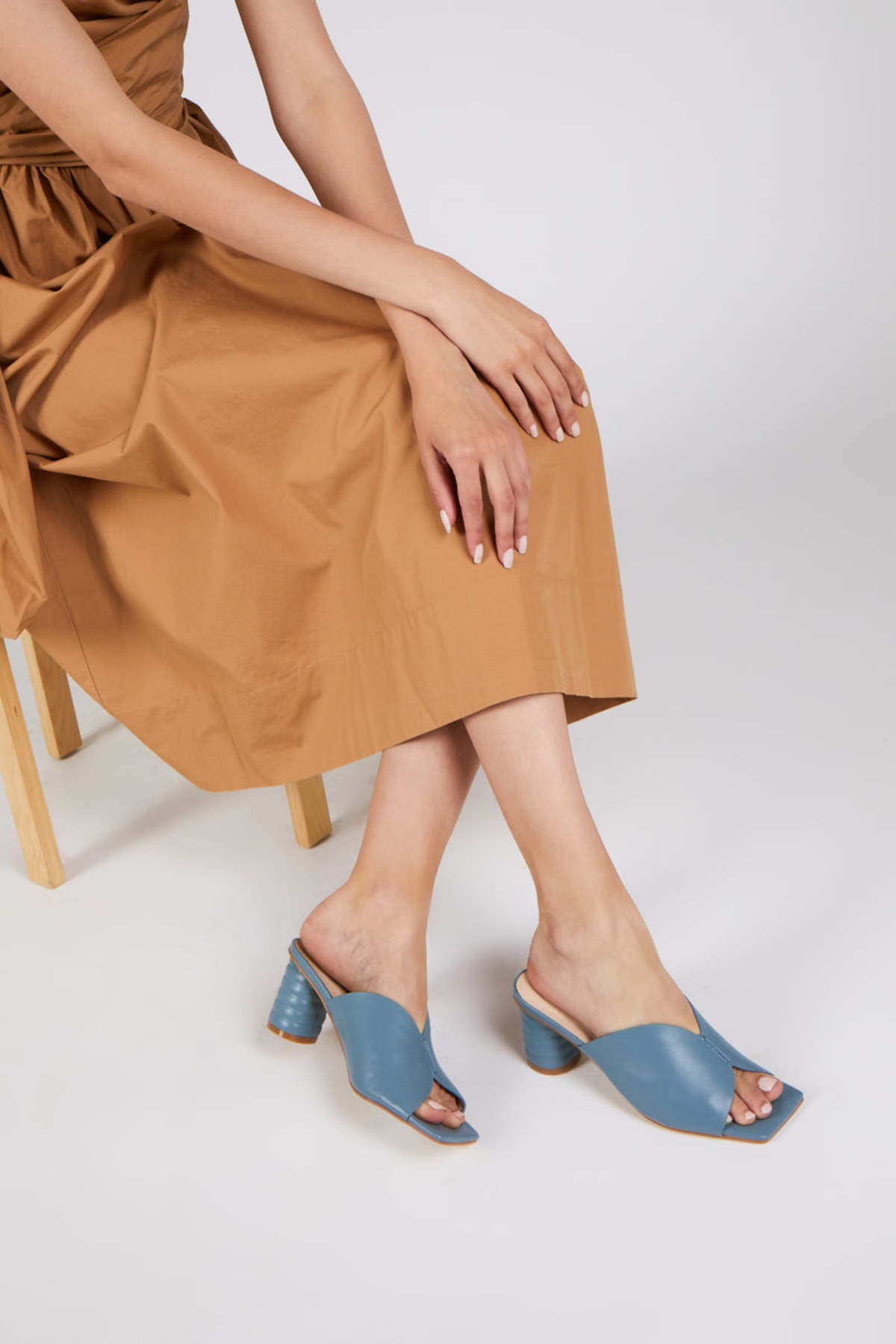 "INTENTIONALLY __________." Kamika Heel - Multi - Image 21 of 38