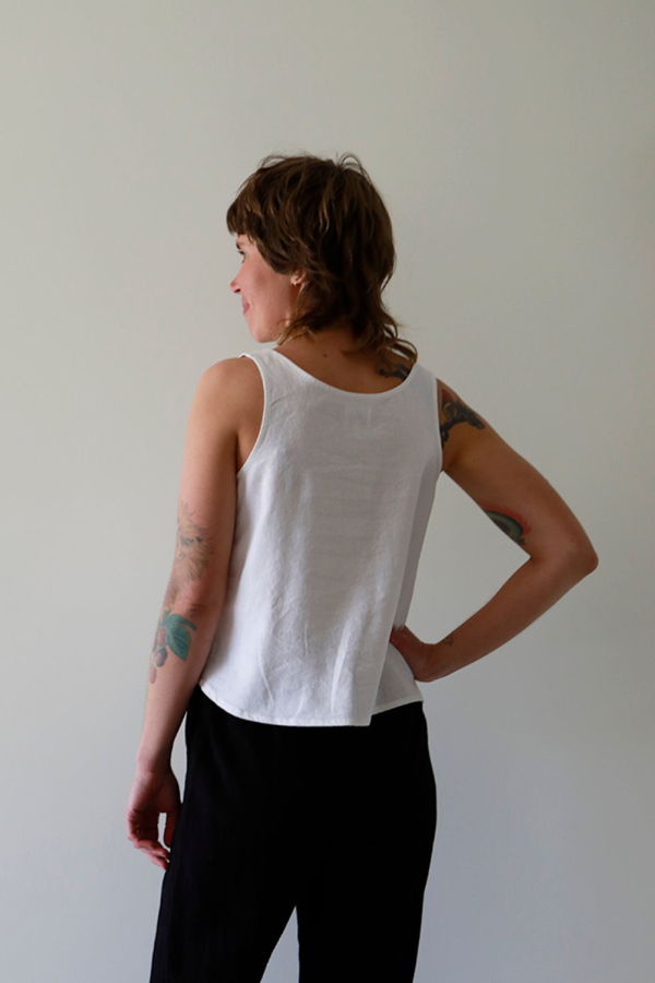 me and arrow Box Tank