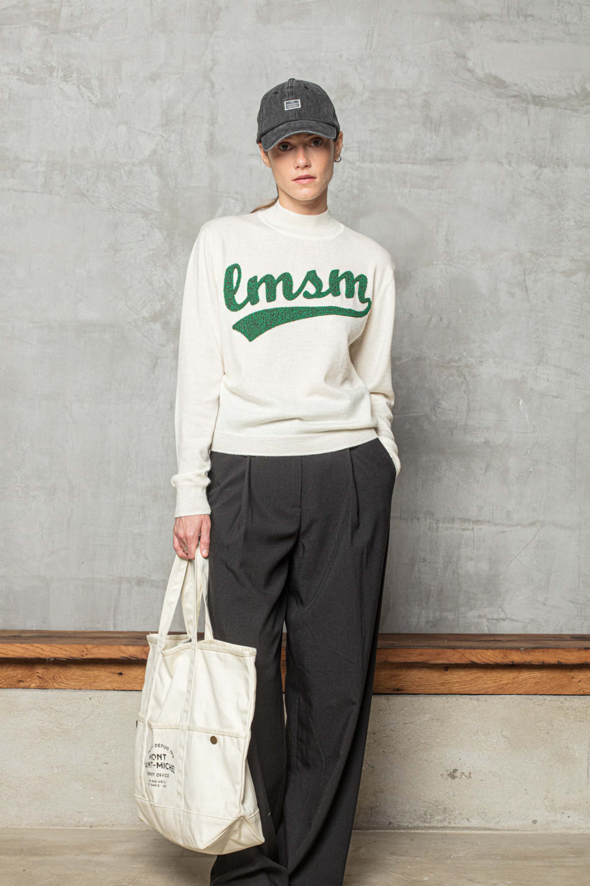 Le Mont St. Michel Amila Printed Pocket Tote - Image 3 of 4