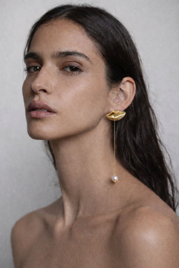 ALEJANDRA DE COSS Pearled Lip Earring 