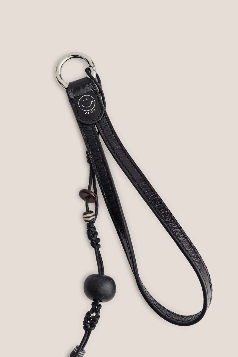 A Kind of Guise Kamba Keycord - Black