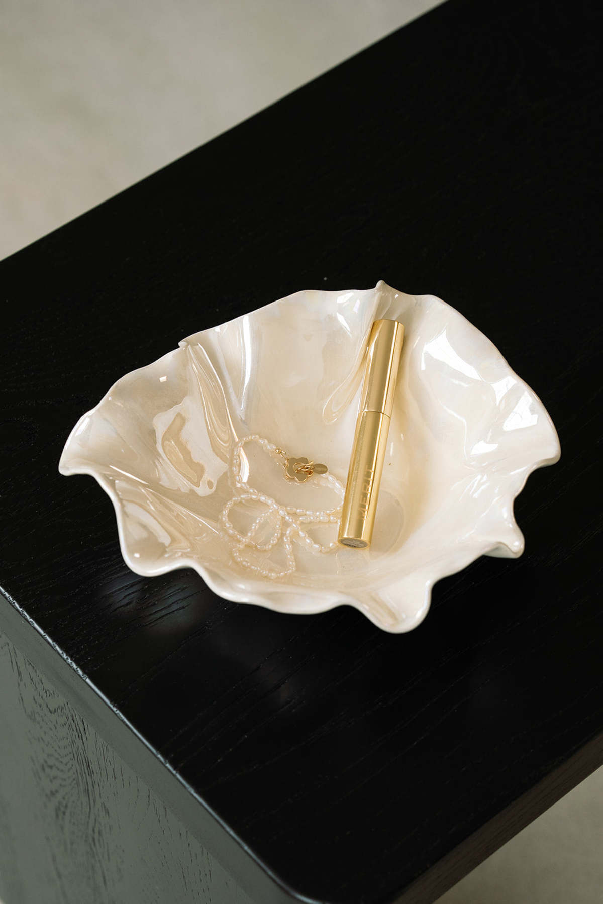 Doux Studio Ceramics Oyster Bowl - Image 3 of 4