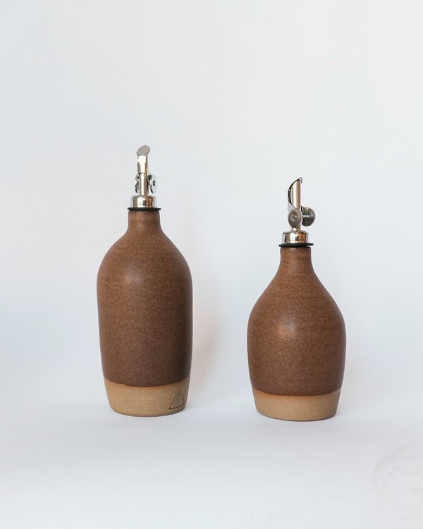 Settle Ceramics Wander Oil Bottle