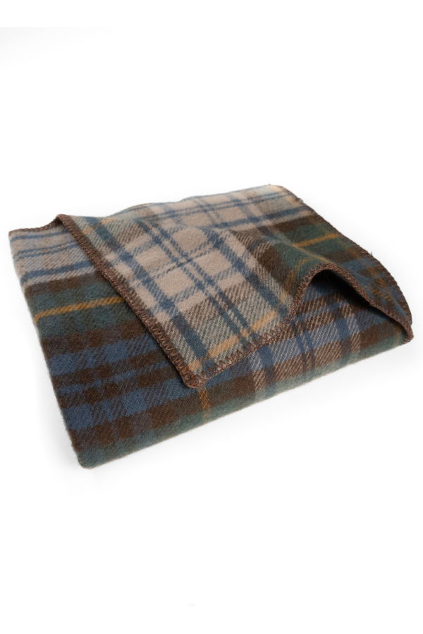 Prince of Scots Highland Tweeds Big Throw - Antique Dress Gordon