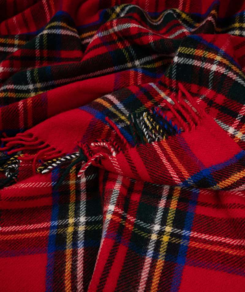 Prince of Scots Highland Tweeds Pure New Wool Fluffy Throw