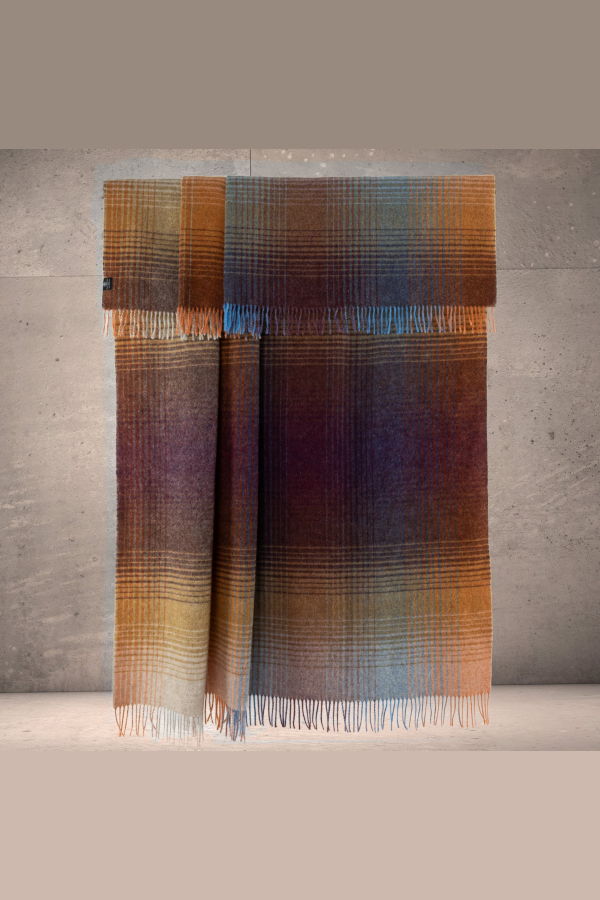 Prince of Scots Highland Tweeds Shetland Lambswool Throw - Ombre Burgundy