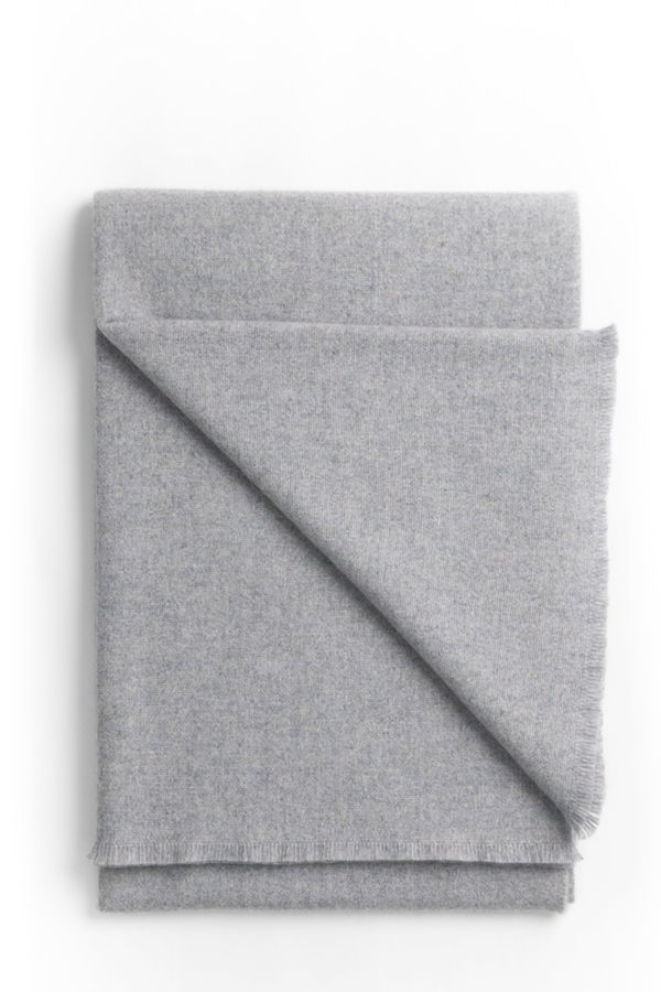 Prince of Scots Luxury Cashmere Throw - Silver