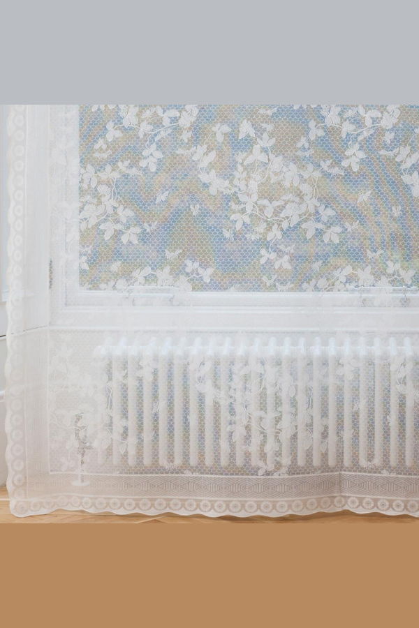 Prince of Scots Premium Lace Panels: The Honeybee Lace Panel