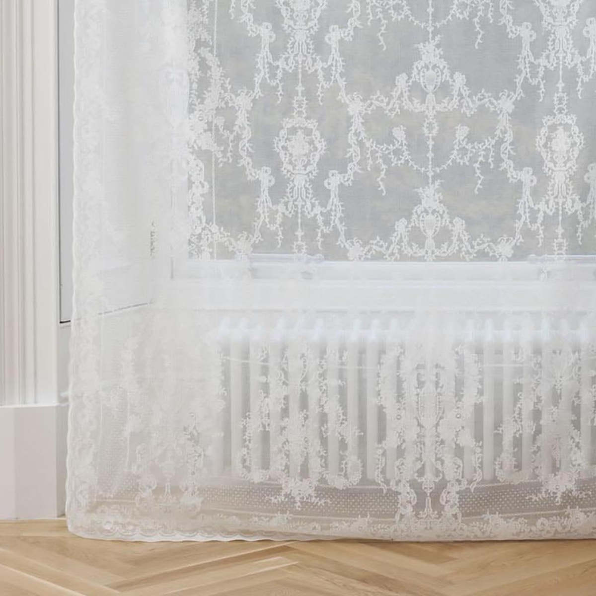 Prince of Scots The Linda Sheer Panel - Ivory - Image 2 of 4