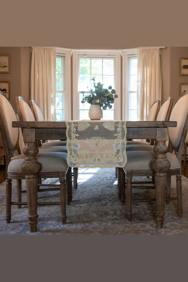 Prince of Scots Scottish Leno Gauze Mantle Scarf - Gold