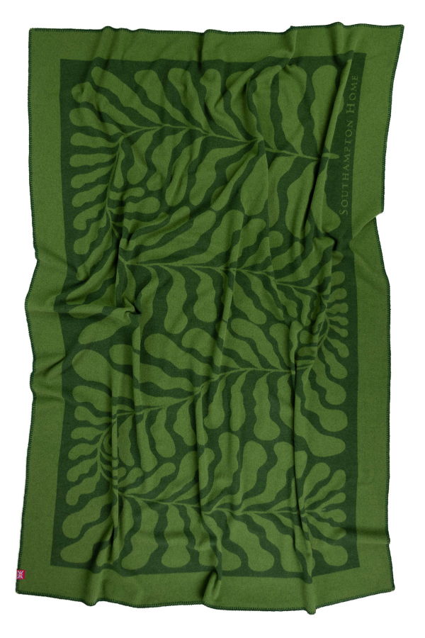 Prince of Scots Southampton Home Merino Wool Fleece Throw - Leaf