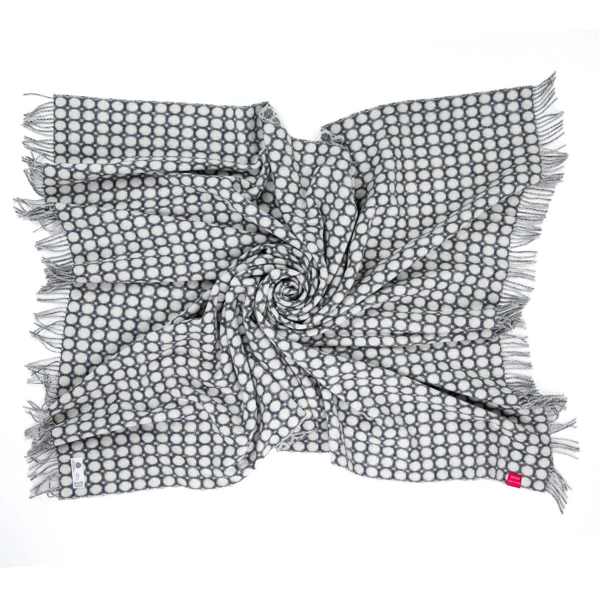 Prince of Scots Southampton Home Merino Wool Medallion Throw - Image 9 of 9