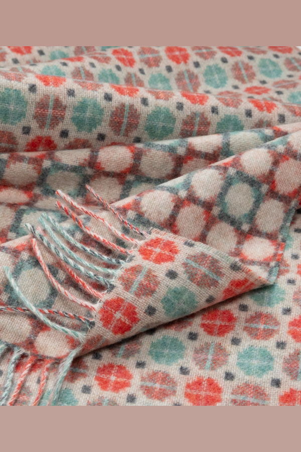 Prince of Scots Southampton Home Merino Wool Medallion Throw Blanket - Melon