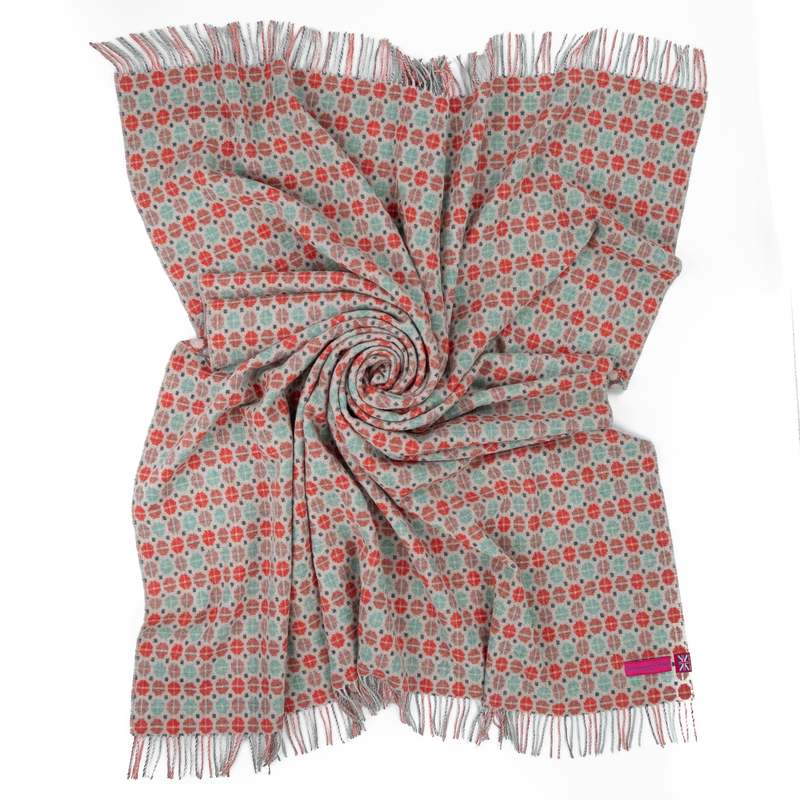 Prince of Scots Southampton Home Merino Wool Medallion Throw Blanket - Melon