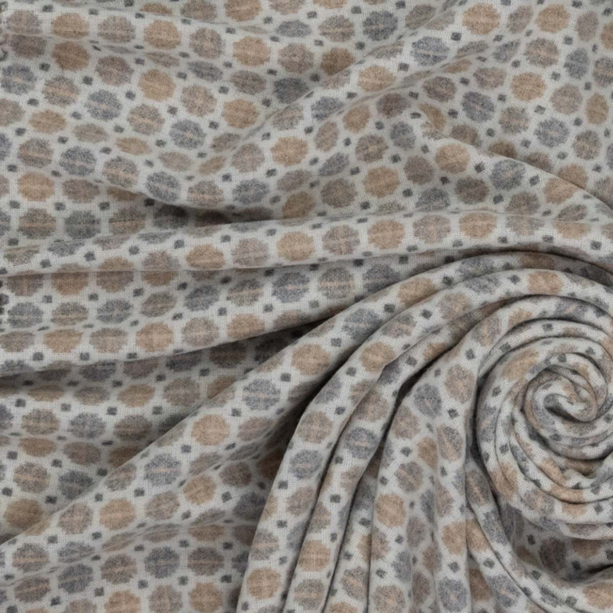 Prince of Scots Southampton Home Merino Wool Medallion Throw - Natural - Image 8 of 9