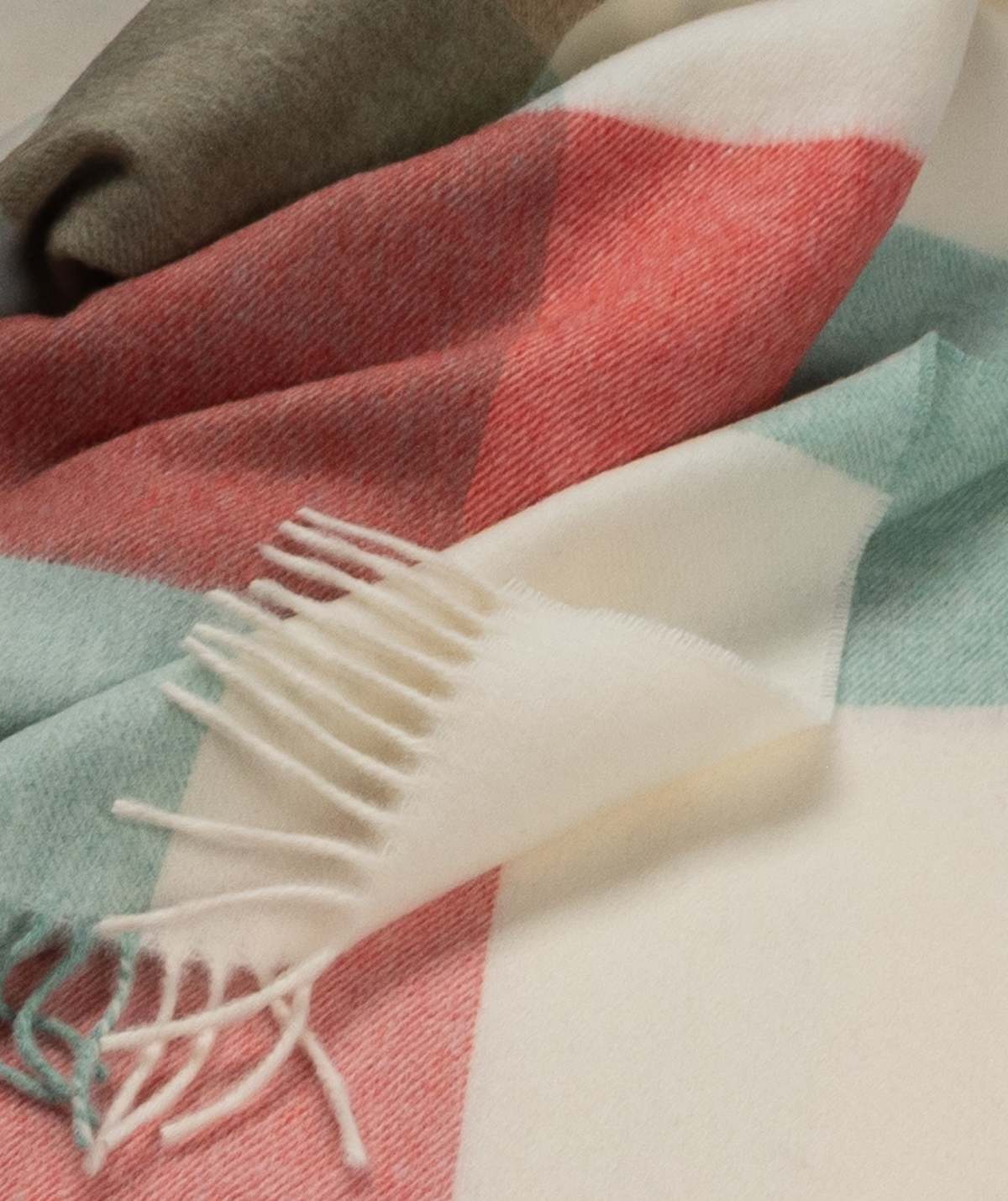 Prince of Scots Southampton Home Merino Wool Throw - Melon - Image 2 of 8