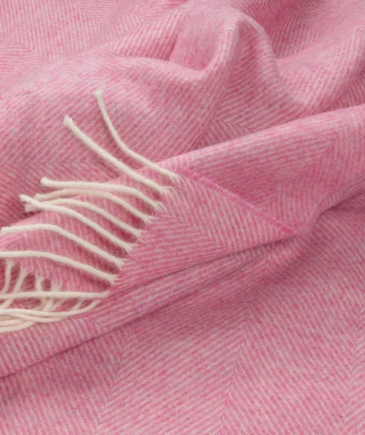 Prince of Scots Southampton Home Shetland Lambswool Herringbone Throw Blanket - Image 2 of 5