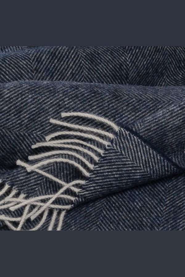 Prince of Scots Southampton Home Shetland Lambswool Herringbone Throw - Navy