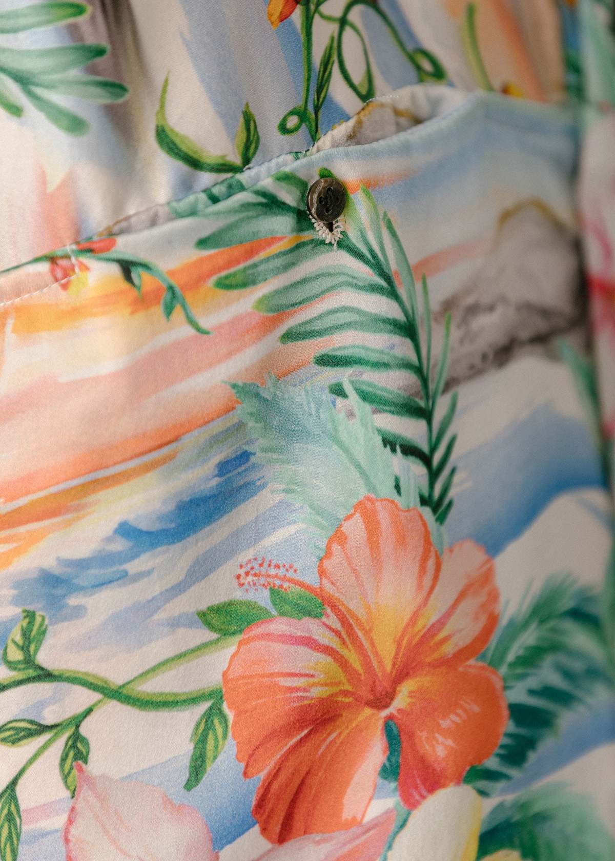 Geoffrey B. Small Darted Capsleeve Shirt - h.w. floral print - Image 4 of 4