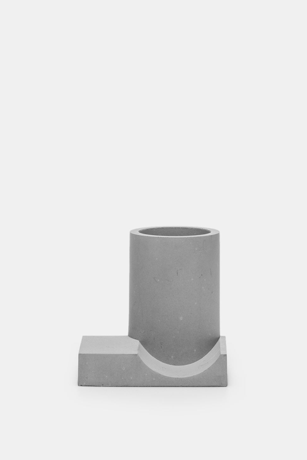 22 Design Studio Merge Pen Holder - Gray