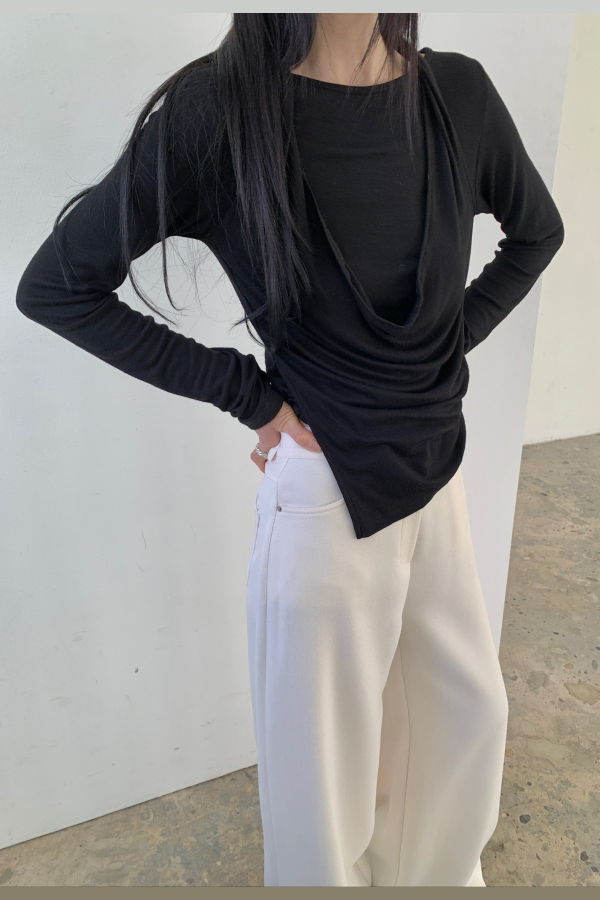 The NKC Store Nelli Top - Black