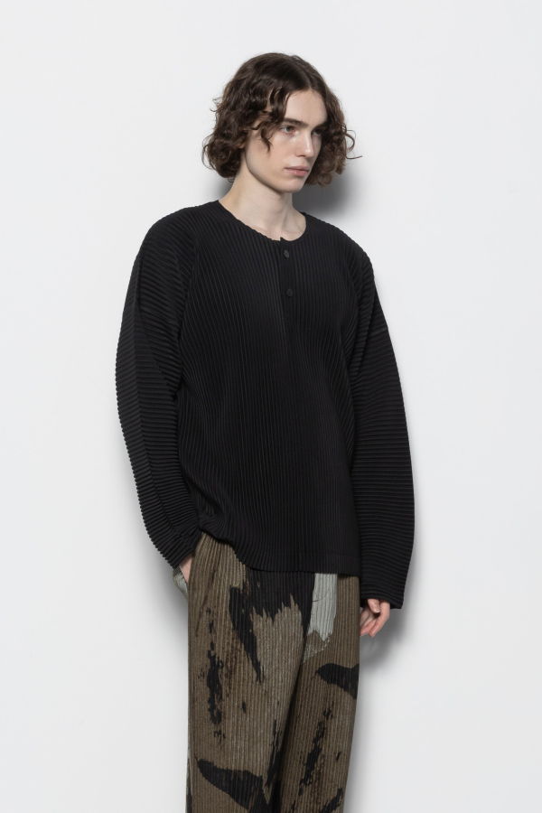 HOMME PLISSE ISSEY MIYAKE MC February Longsleeve Tee - Black