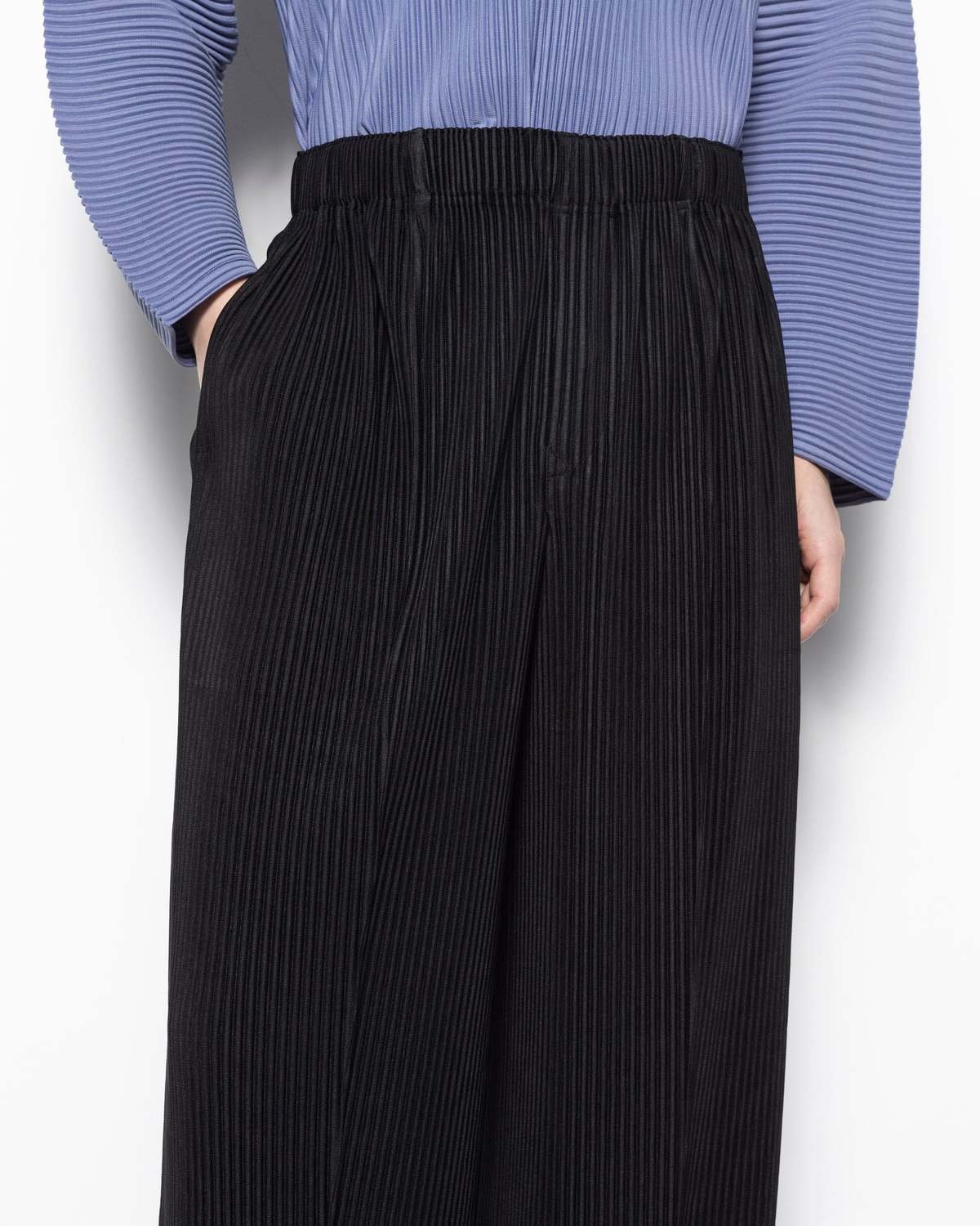 HOMME PLISSE ISSEY MIYAKE MC January Pants - Image 5 of 5