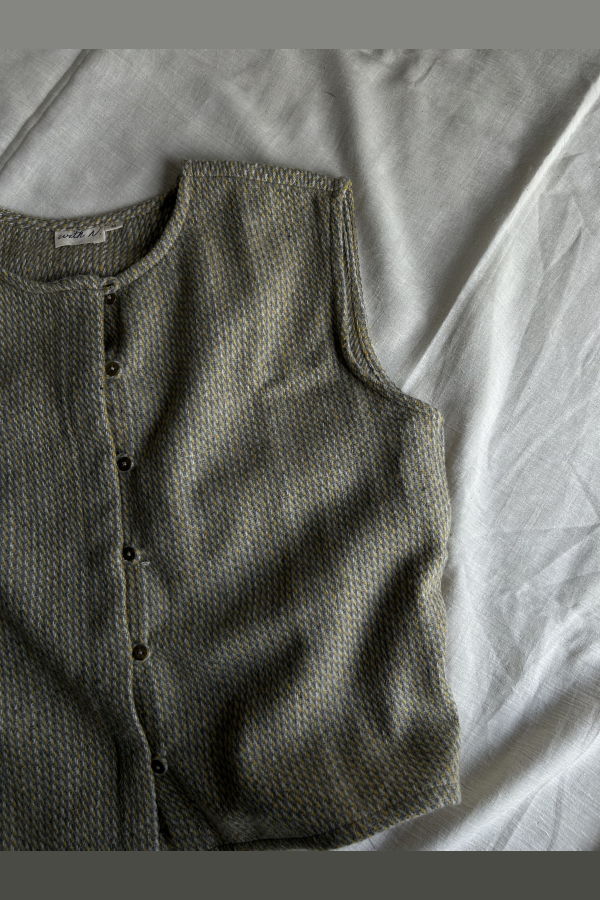 Studio Within Concrete Vest